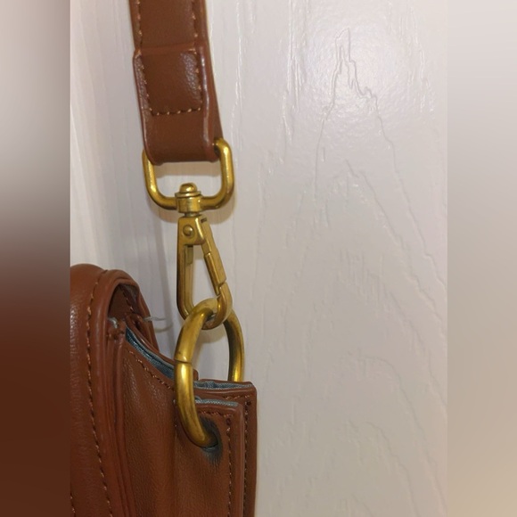 🧚🏻 PIXIE MOOD Small - Medium Brown Vegan Leather Crossbody Purse - Picture 4 of 7